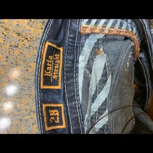 Rock revival jeans